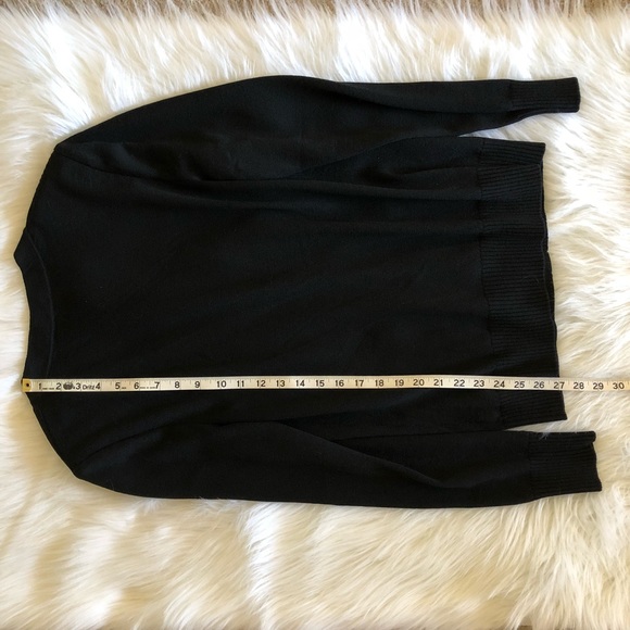 St. John Knits Caviar Wool Blend V-Neck Cardigan M - Picture 5 of 7